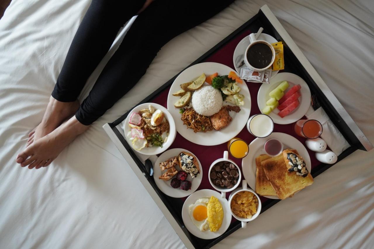Swiss-Belinn Cawang Jakarta Eksteriør bilde