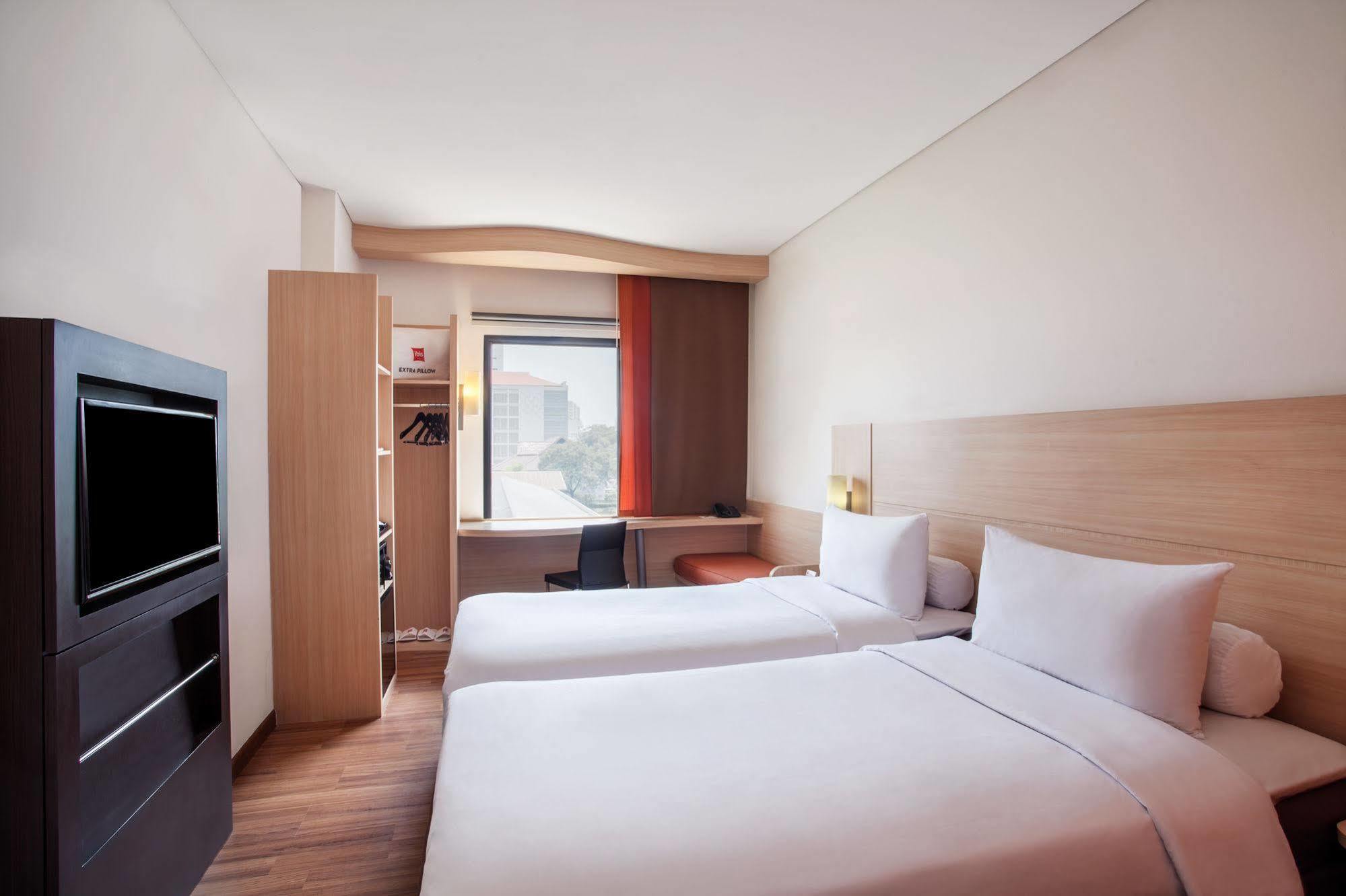 Swiss-Belinn Cawang Jakarta Eksteriør bilde
