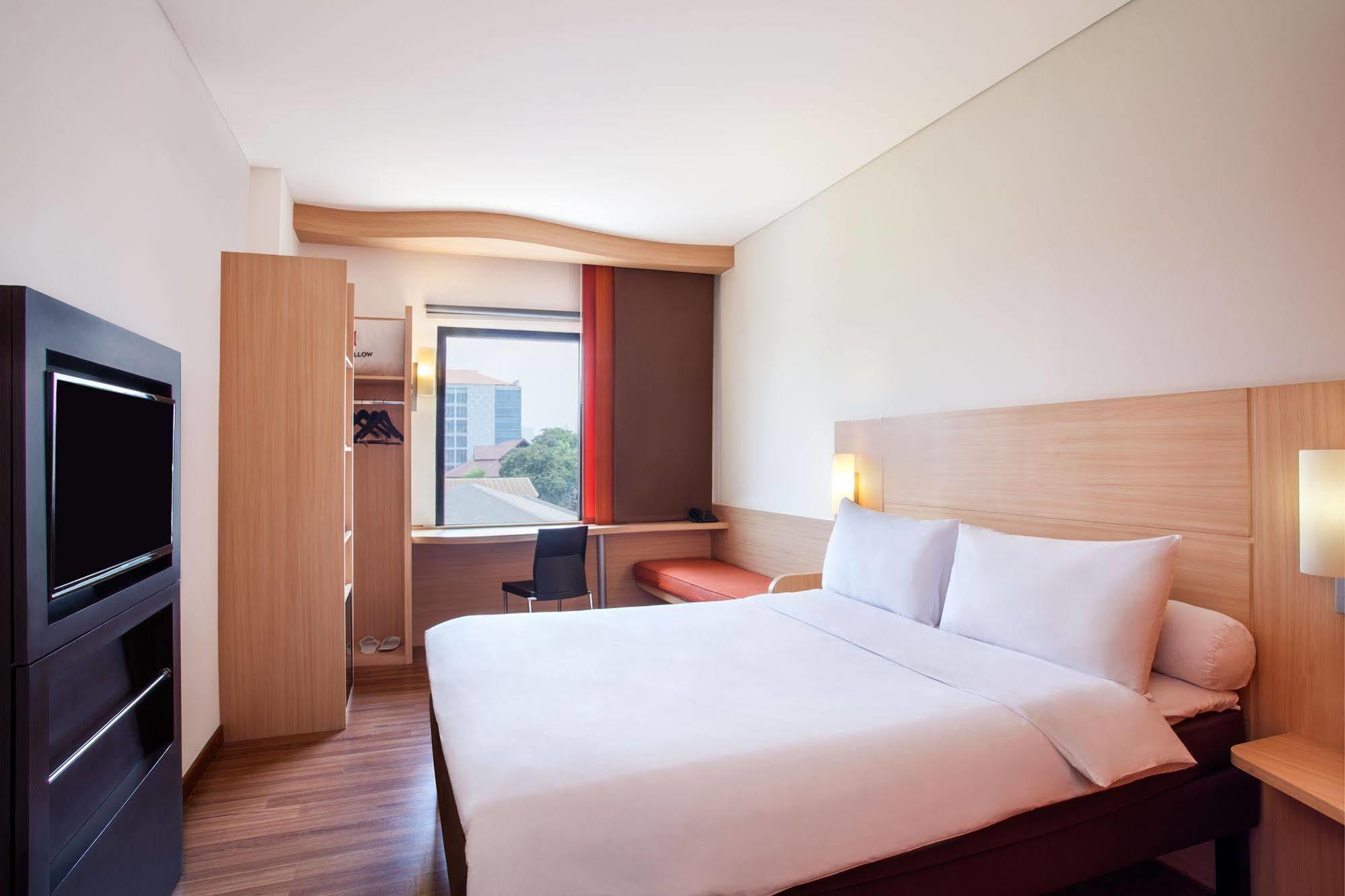 Swiss-Belinn Cawang Jakarta Eksteriør bilde