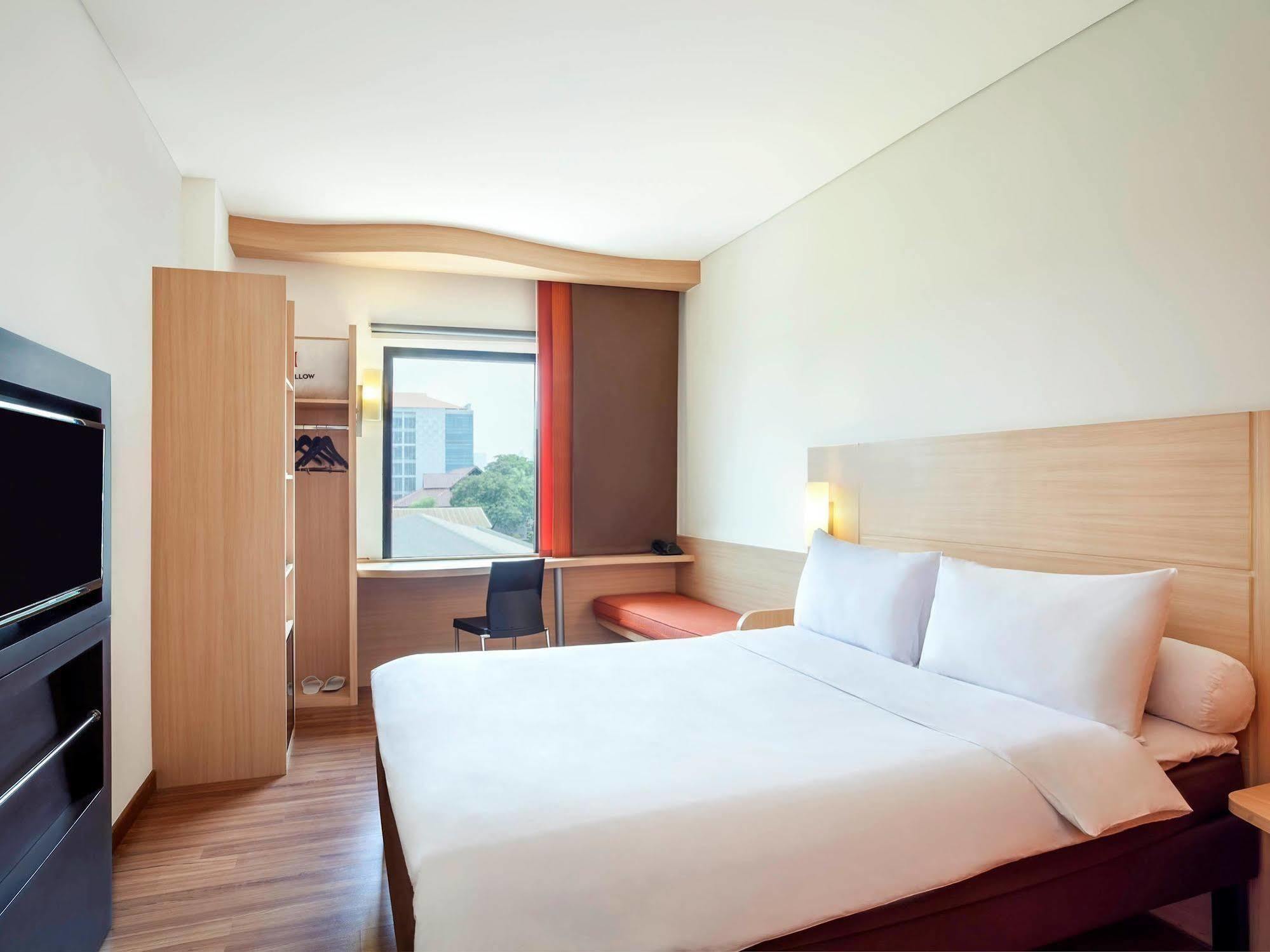 Swiss-Belinn Cawang Jakarta Eksteriør bilde